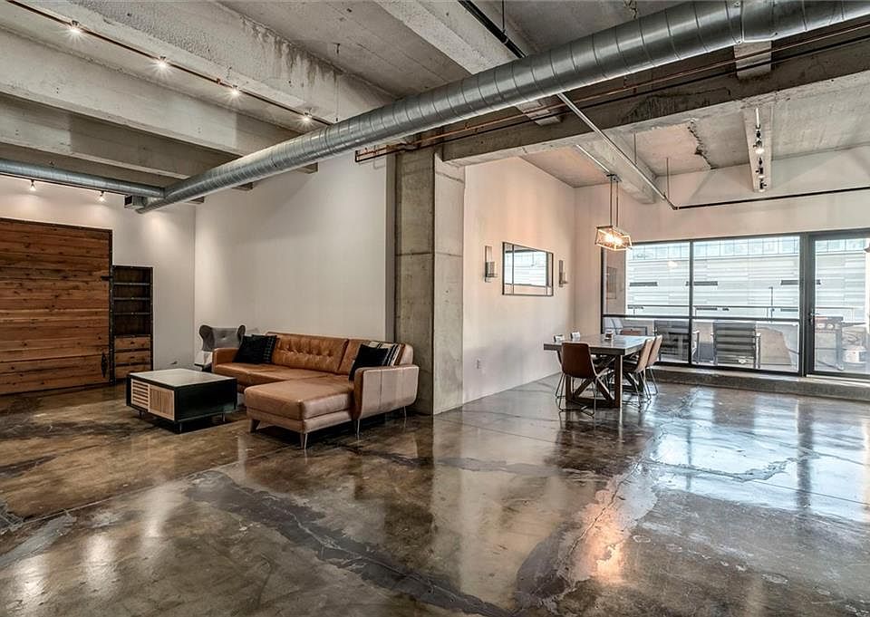 1st image of 360 W Pershing Rd Ste 230