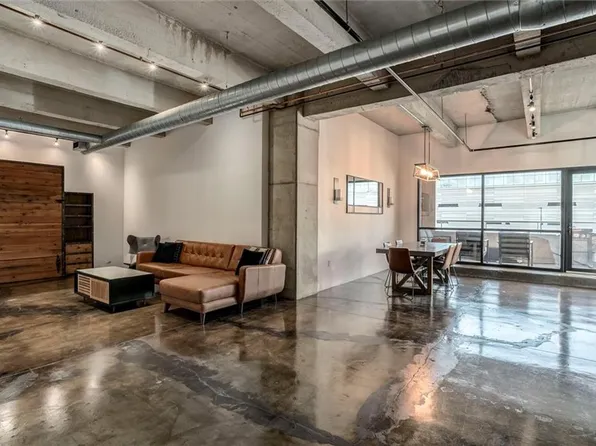 360 W Pershing Rd Ste 230, Kansas City, MO 64108