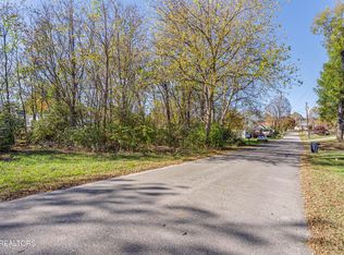 Creamery St, White Pine, TN 37890