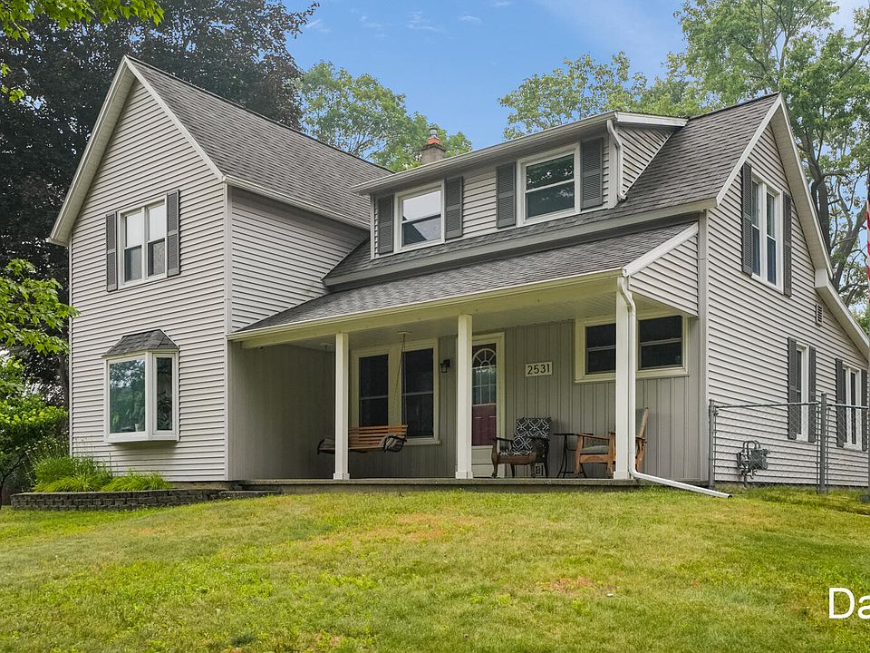 1st image of 2531 Miller Ave NW