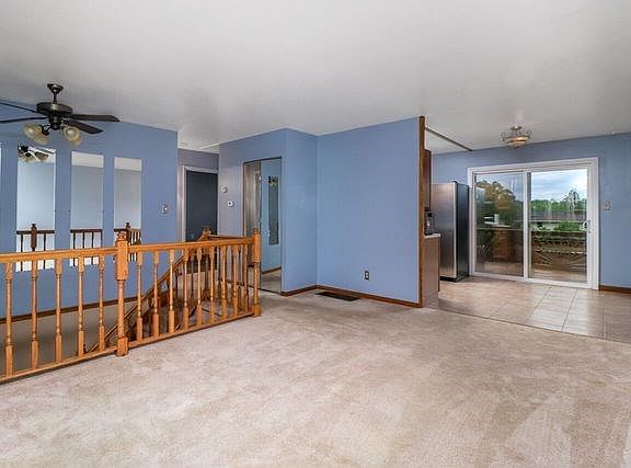 3rd image of 2307 W Kensington Dr