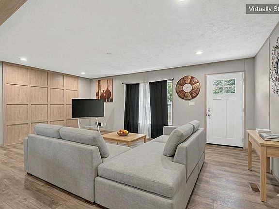 4th image of 908 Yegua Dr