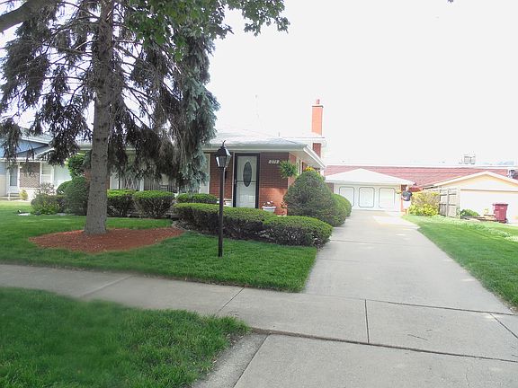 2nd image of 273 Bradley Dr
