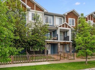 2802 Kings Heights Gate SE #149, Airdrie, AB T4A 0T3