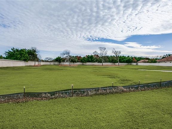 5th image of 10728 Bridge Hollow Ct
