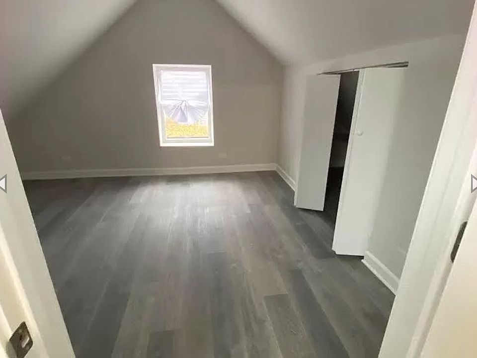 2nd image of 2120 S Fairfield Ave #4F