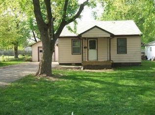 1513 W Olive St, Decatur, IL 62526