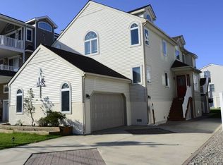138 49th St, Sea Isle City, NJ 08243