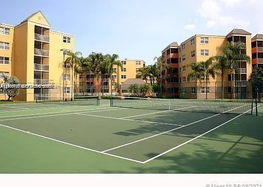 8290 Lake Dr #250 — Photo 14