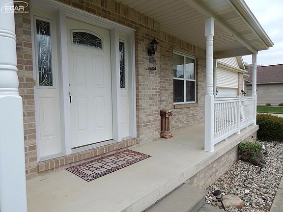 3rd image of 8454 Jaclyn Ann Dr