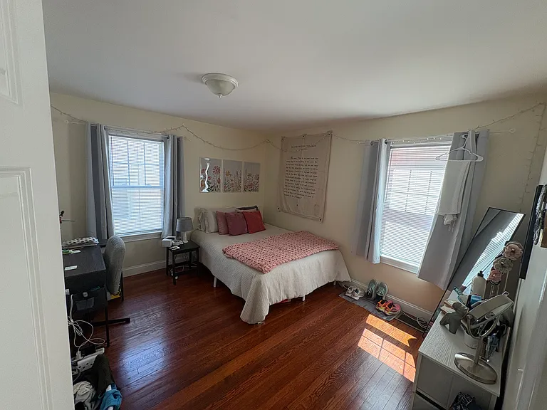16A Eliot Crescent Brookline Ml #1 — Photo 18