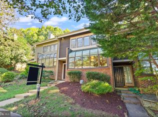 11029 Thrush Ridge Rd, Reston, VA 20191