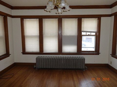 3rd image of 1807 Gunderson Ave