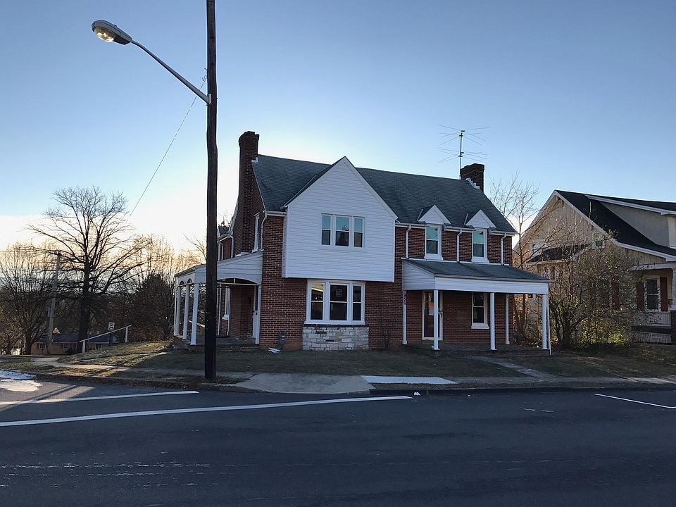 1st image of 956 Mulberry Ave