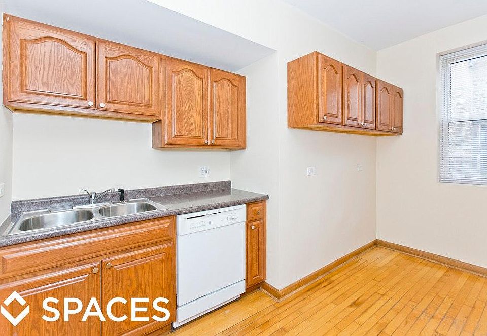 1st image of 4603 N Spaulding Ave #3B