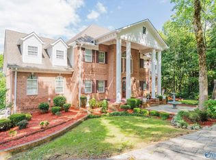 11032 Everest Cir SE, Huntsville, AL 35803