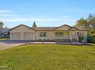 1188 Plunkets Run Rd, Mill Hall, PA 17751