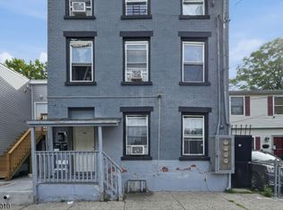 32 Jefferson St, Paterson City, NJ 07522