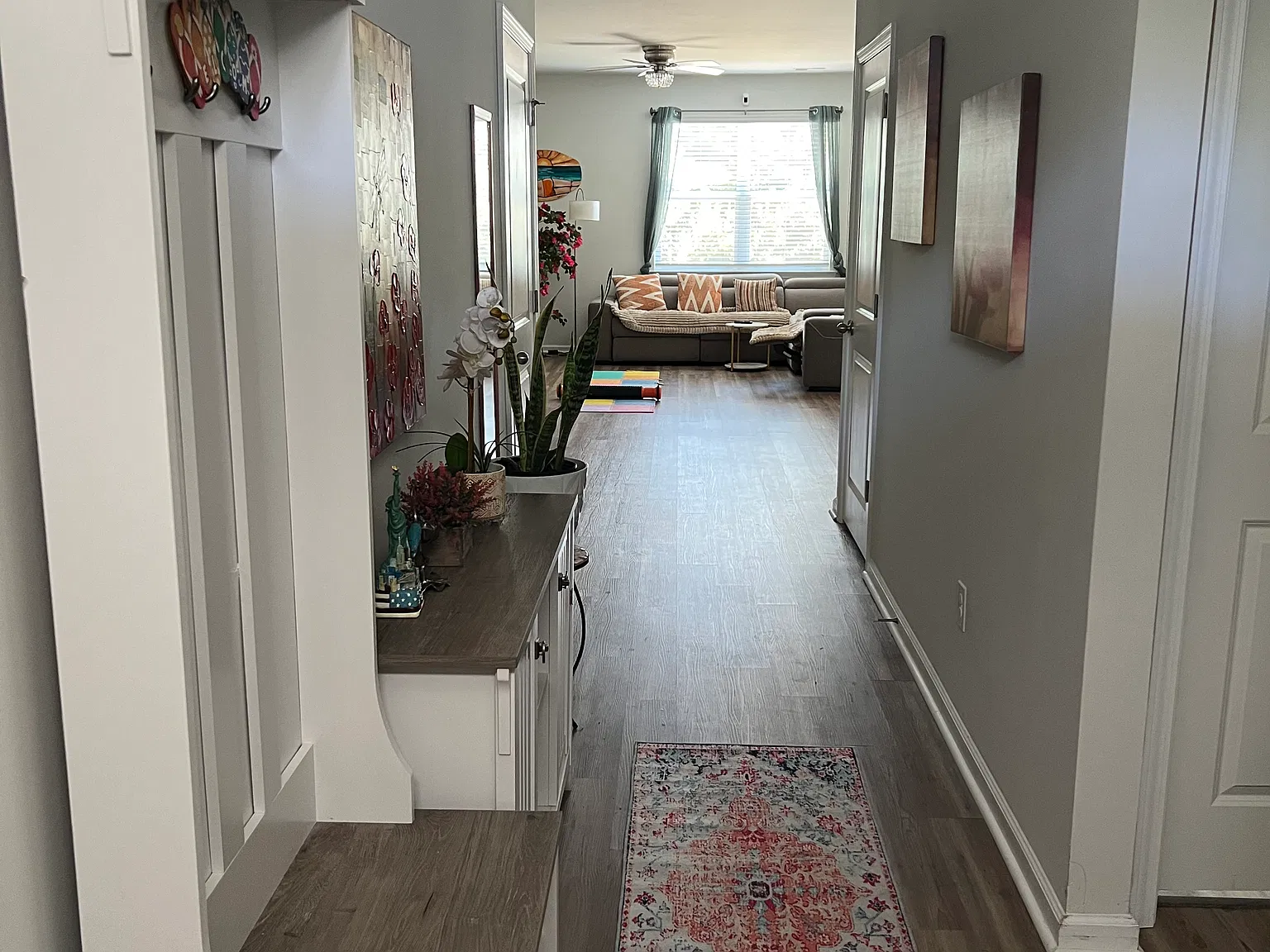 3 bed, 1500 sqft, $2,000 — Photo 2