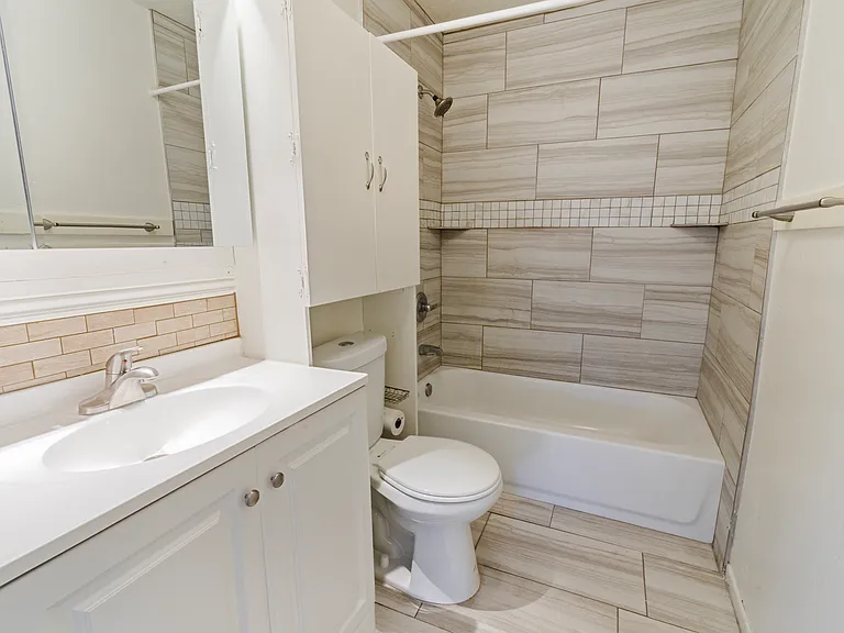 1032 E Glenn St — Photo 27