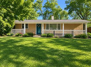 207 Arrowhead Trl, Porter, IN 46304