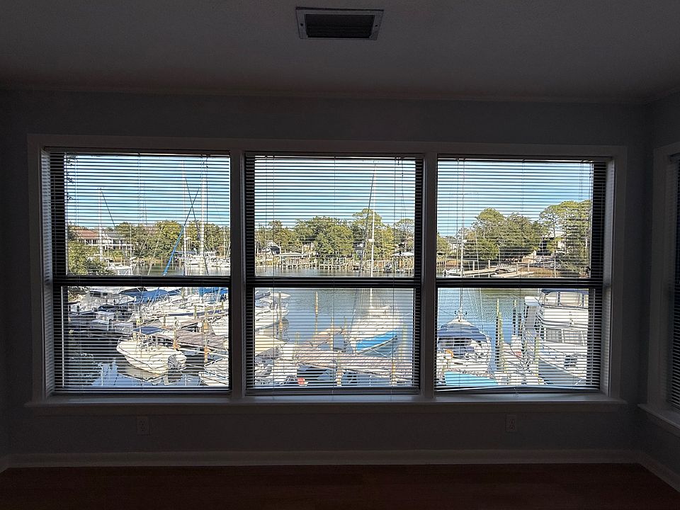 1st image of 300 Yacht Club Dr Unit 8