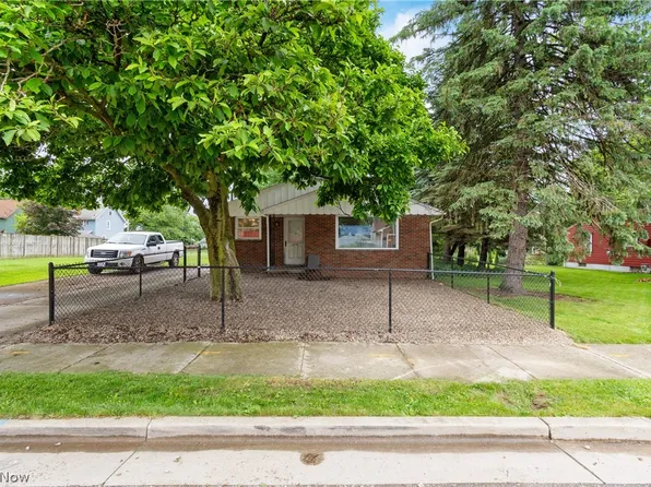 2206 Baldwin Ave NE, Canton, OH 44705