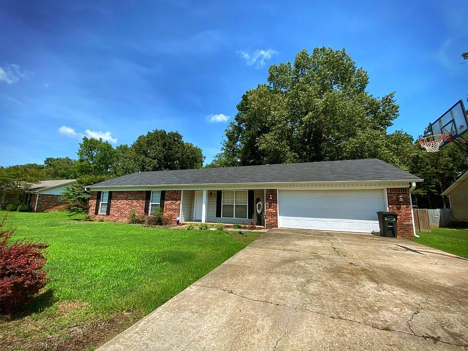 1st image of 80 Vanita Loop