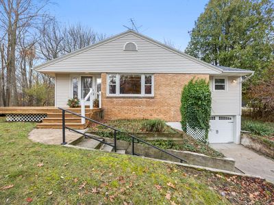 2025 Laraway Lake Dr SE, Grand Rapids, MI, 49546