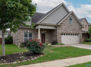 119 Wolf Creek Trl SW, Huntsville, AL 35824