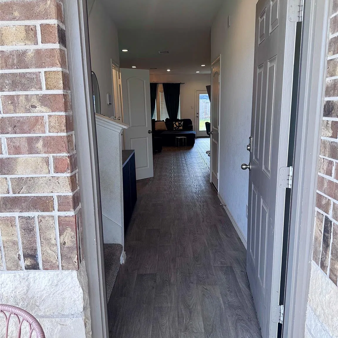 5 bed, 3.0 bath, 2685 sqft, $3,000 — Photo 4
