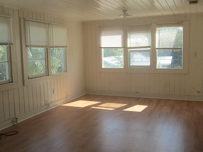 1309 W Lemon St #C — Photo 2