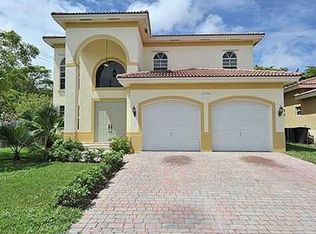 20730 NE 8 Pa, Miami, FL 33179