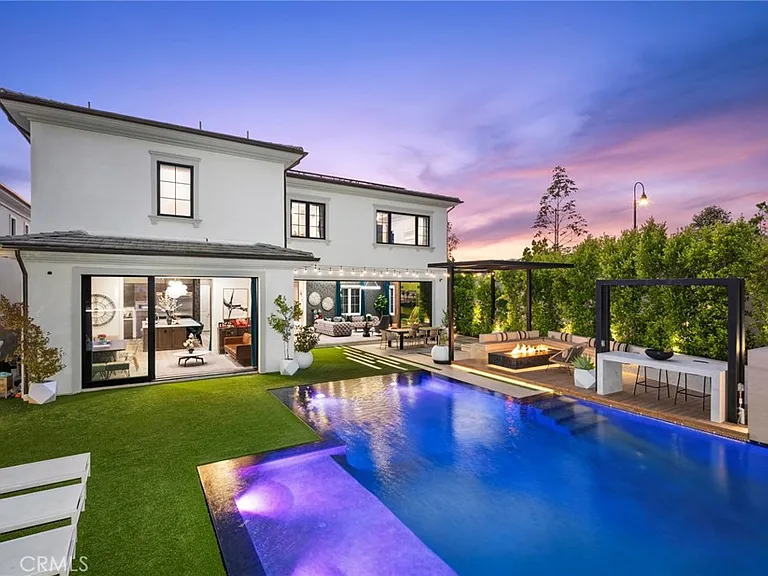 51 Owl Ln — Photo 1