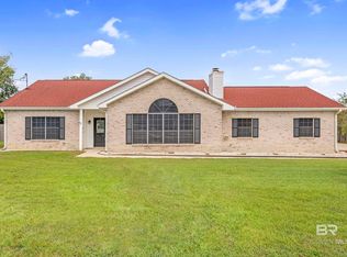 9785 Terrace Dr, Fairhope, AL 36532