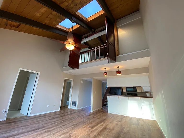 4030 Haines St #D — Photo 5