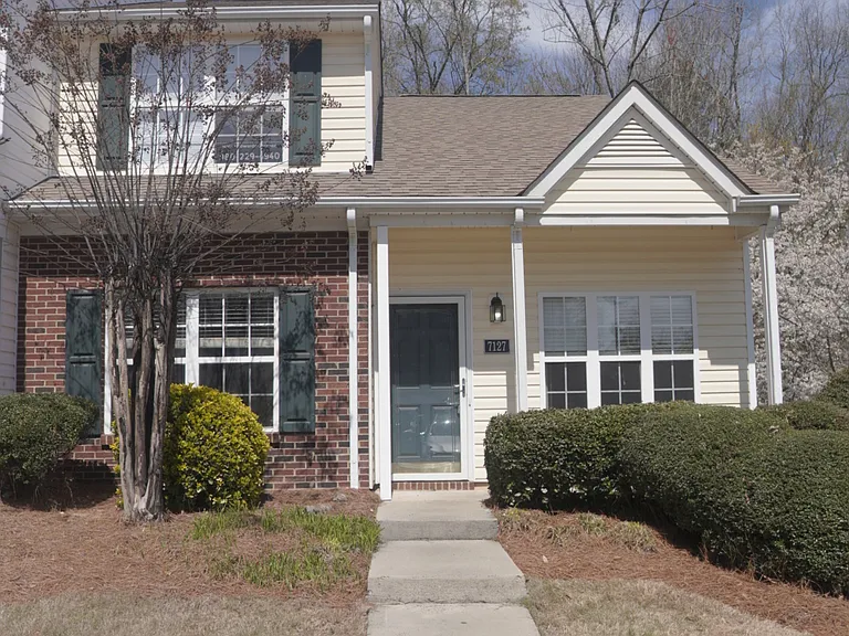 7127 Bidford Ct — Photo 1
