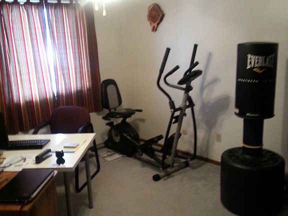 3rd image of 1219 Hilltop Cir APT 402
