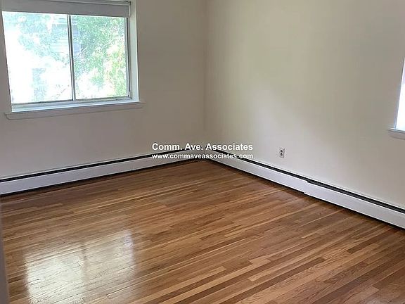 5th image of 88 Gardner St #G3