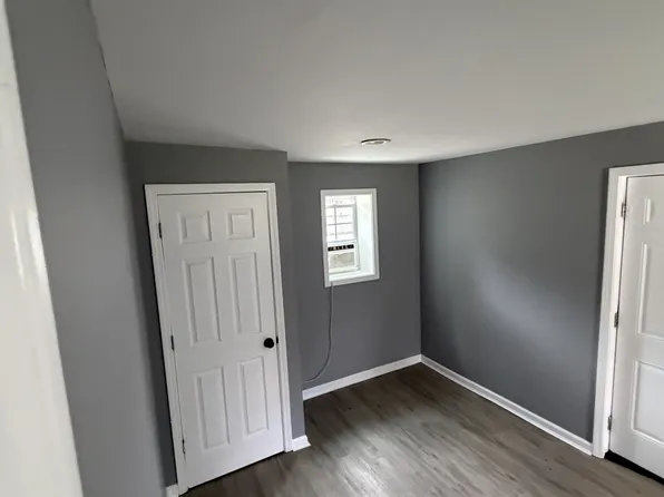 571 Newton Ave #5, Ozark, AL 36360