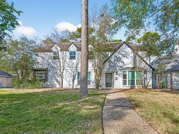 11906 Moorcreek Dr, Houston, TX 77070