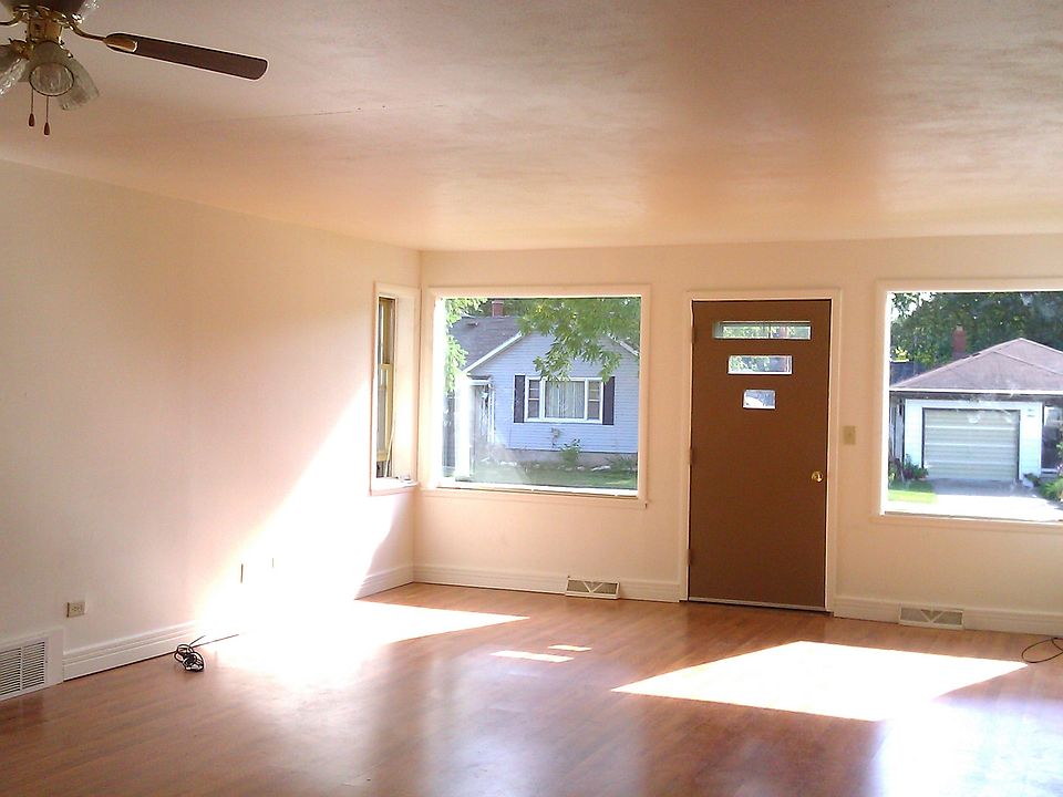 1st image of 318 Washington Ave #2