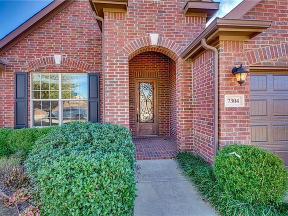 5th image of 7304 Desert Willow Dr