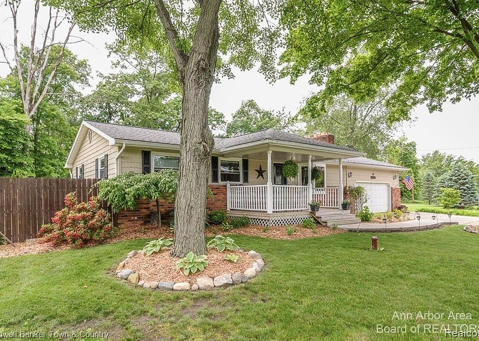 3306 N Hope Lake Dr, Brighton, MI 48114 Zillow