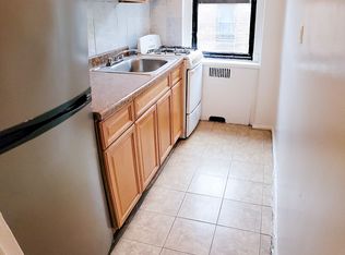219 Echo Pl APT 5B, Bronx, NY 10457
