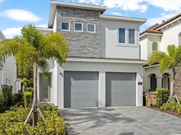 832 Desert Mountain Ct, Kissimmee, FL 34747