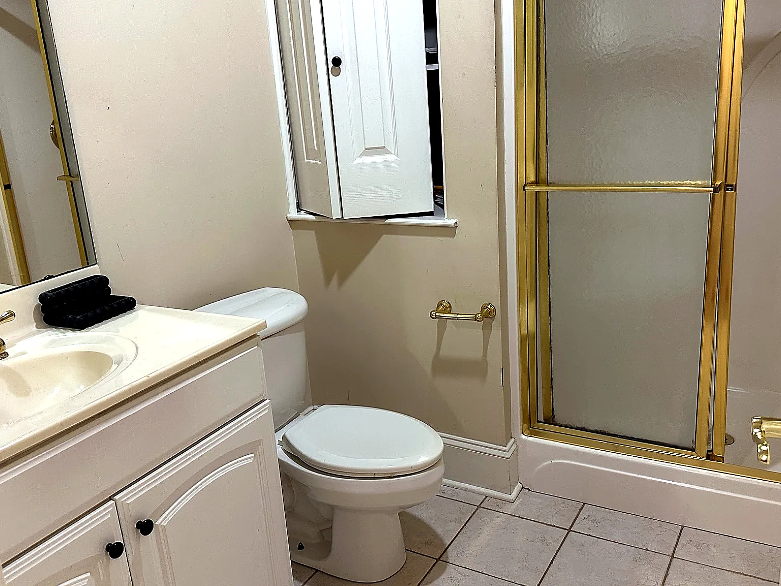 2 bed, 1190 sqft, $1,300 — Photo 4