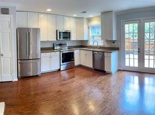1121 Michigan Ct, Alexandria, VA 22314