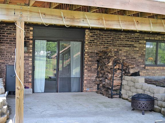 4th image of 1339 Westminster Ln