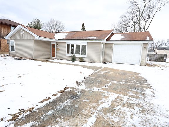 2nd image of 6837 W 113th St